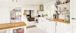 Come arredare una casa in campagna: stili e idee