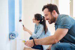I colori giusti per pitturare casa: guida agli abbinamenti